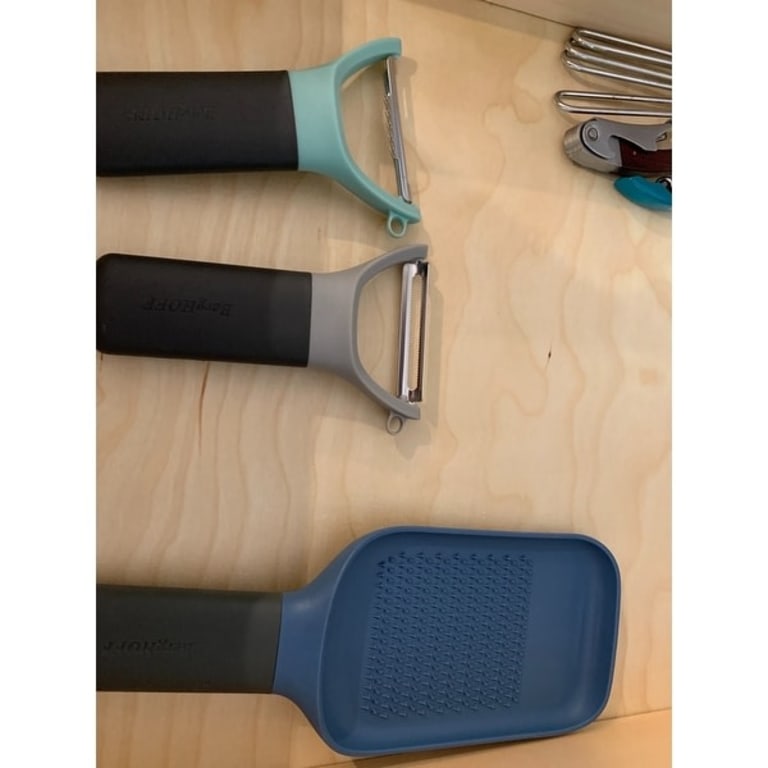 Leo 3pc Tool Set Peeler, Zester and Grater, Gray & Green Bed Bath