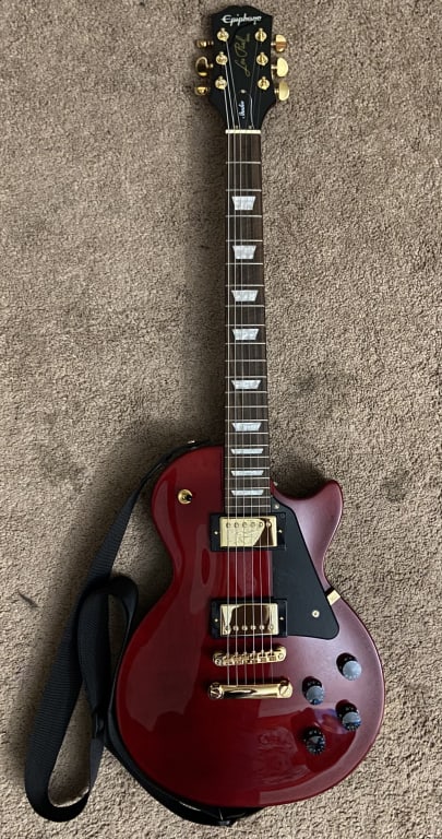 Open Box Epiphone Les Paul Studio Gold Limited-Edition Electric