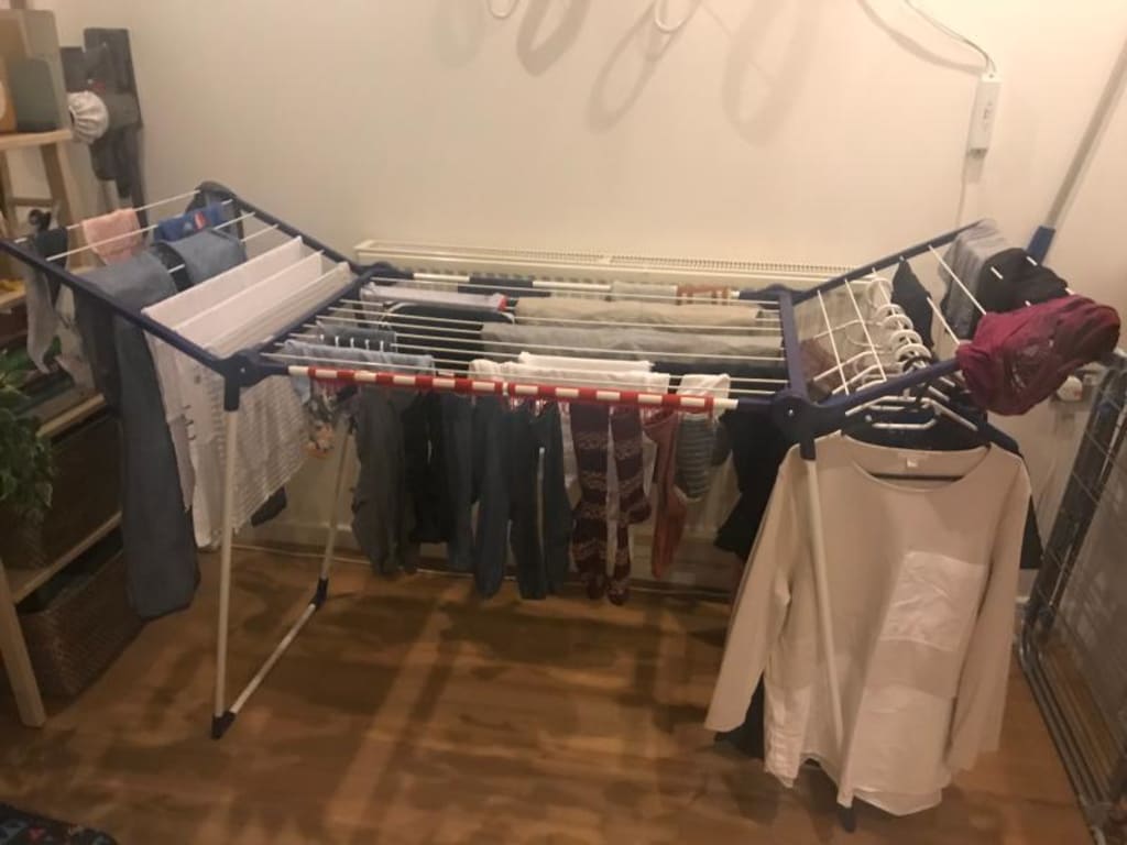 Leifheit Pegasus 200 Deluxe Mobile Indoor Clothes Airer with Drying  Accessories