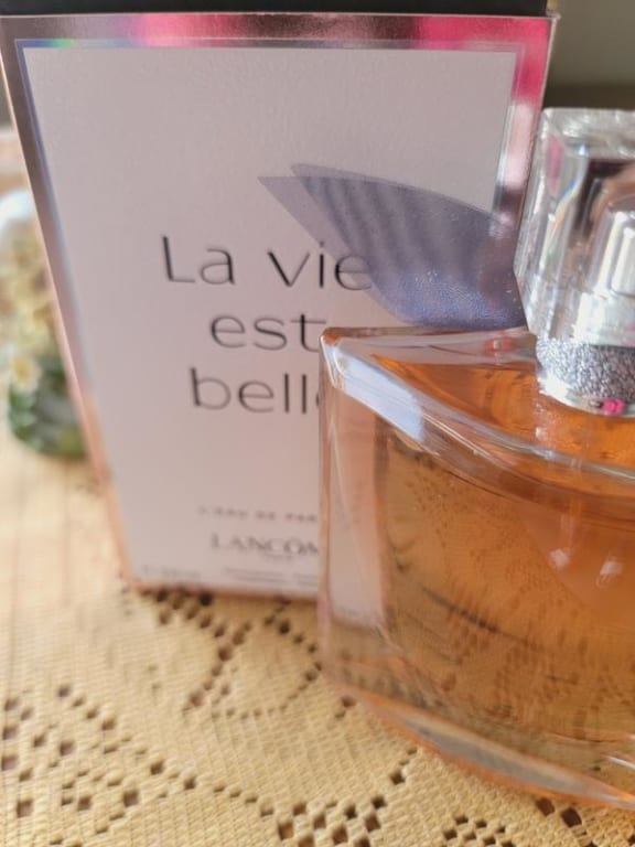 Lancôme La Vie Est Belle Eau de Parfum, 30ml at John Lewis &