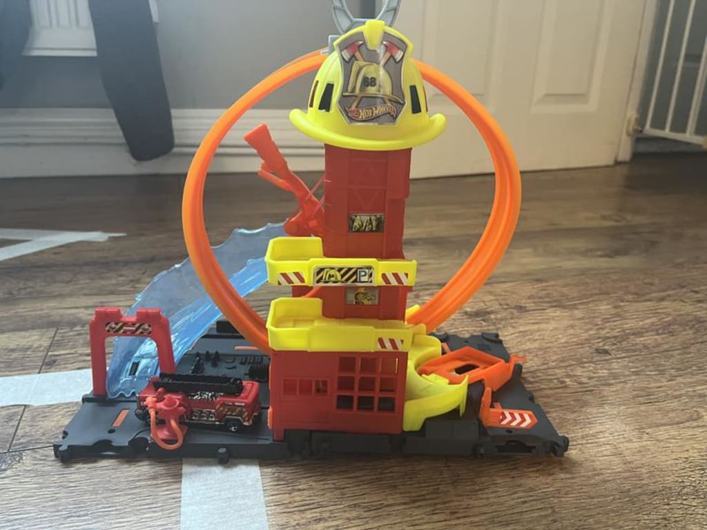 Truck Monster Truck Hot Wheels City With Toy Car, Super Loop
