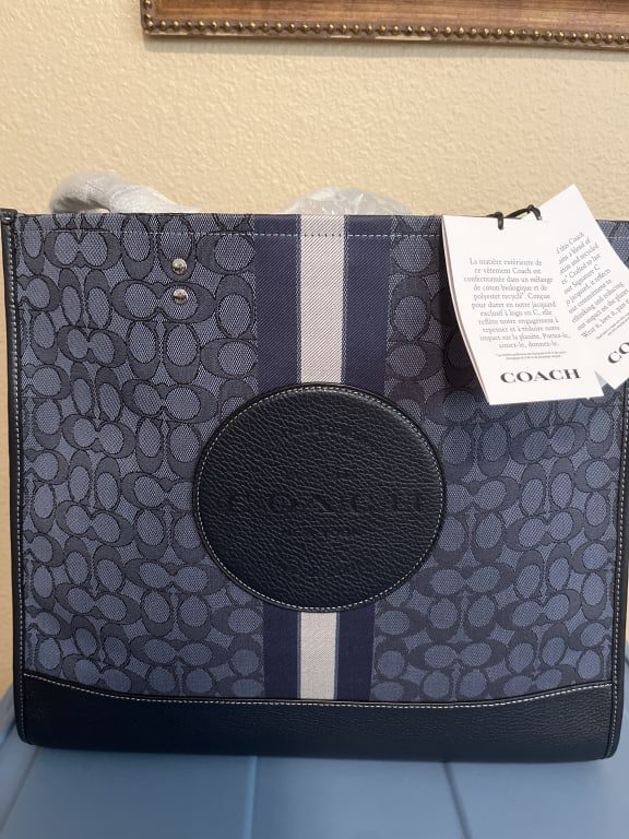 NWT Coach Dempsey Tote 40 In Signature Denim With Coach Patch C2827