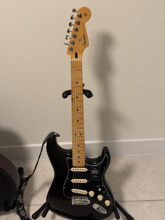 Fender Player II Stratocaster Electric Guitar - Black | Guitar Center