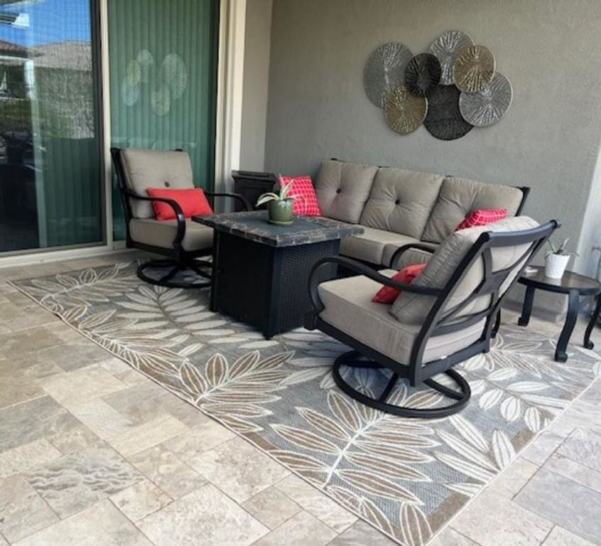 Neutral Aloha Leaf Outdoor Area Rug, 5X8 | At Home