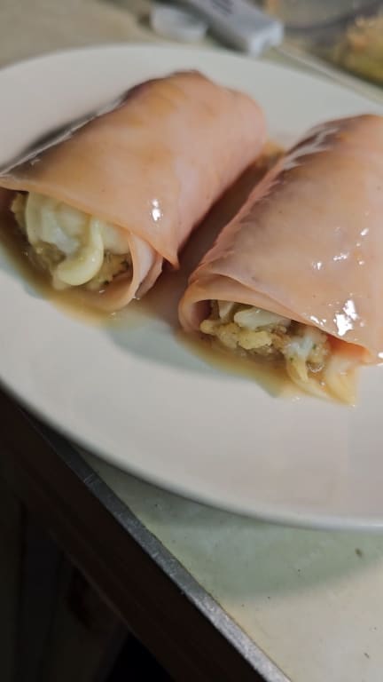 user uploaded review image1 , graphic