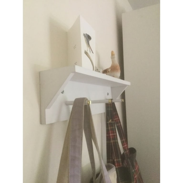 Kate and Laurel Adlynn Wall Shelf with Pegs 3 Hooks Bed Bath