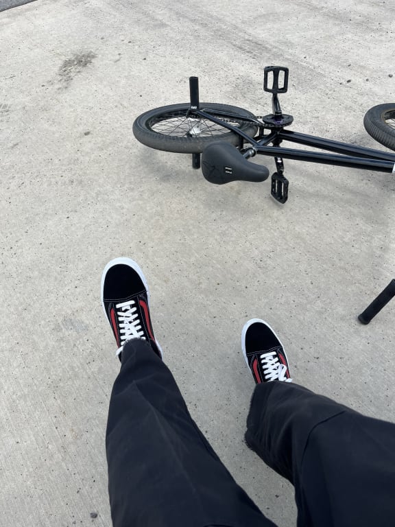 BMX Old Skool Shoe en Sport Black / Red | Vans CA