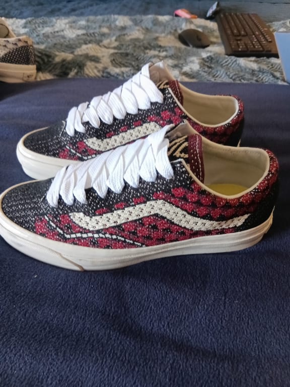 オールドバティック 51✖️164 cm Premium Old Skool Shoe in Geo