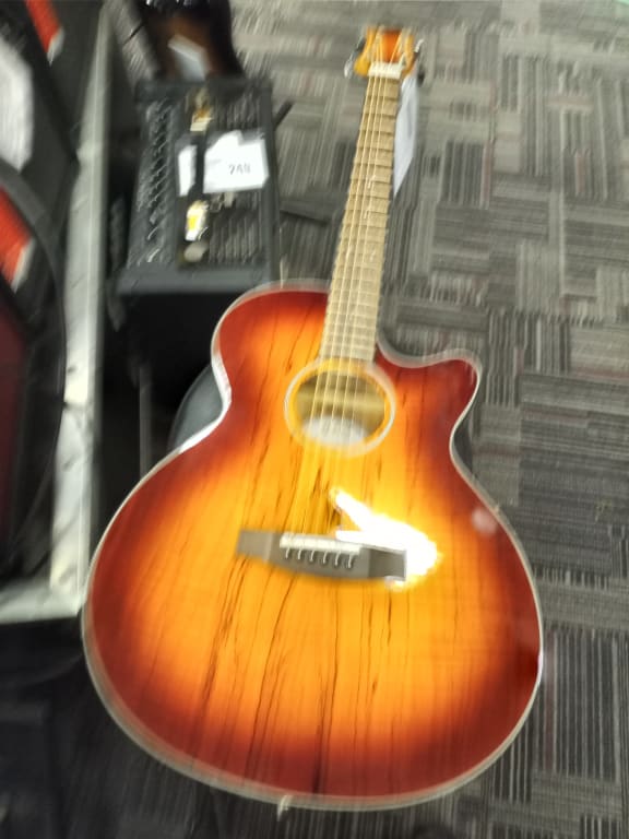 Mitchell MX430 Spalted Maple Acoustic-Electric Guitar Mitchell MX430 Spalted Maple Acoustic-Electric Guitar