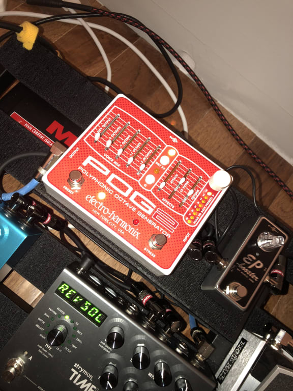 Electro-Harmonix POG2 Polyphonic Octave Generator Guitar Electro-Harmonix POG2 Polyphonic Octave Generator Guitar