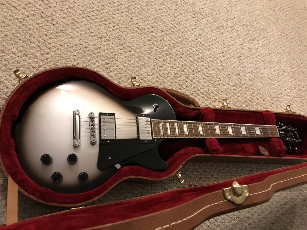 Open Box Gibson Limited Edition Les Paul Studio Deluxe Electric