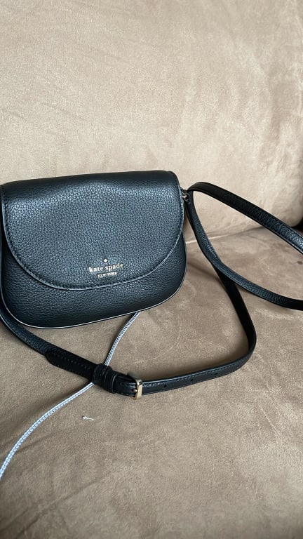 Leila - Small Flap Crossbody — Bienali