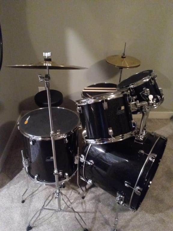 BACKBEAT 4種類セット Ludwig BackBeat Complete 5-Piece Drum Set With Hardware and