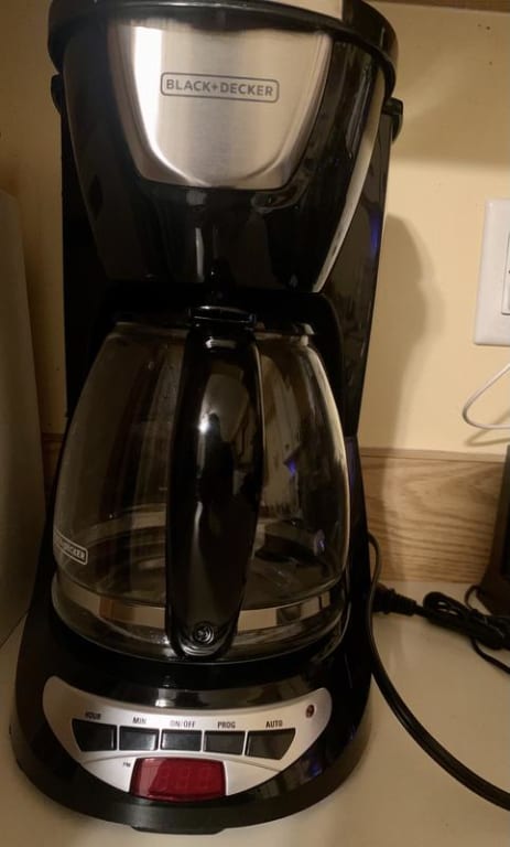 Black and Decker DCM100B - Coffeemaker 