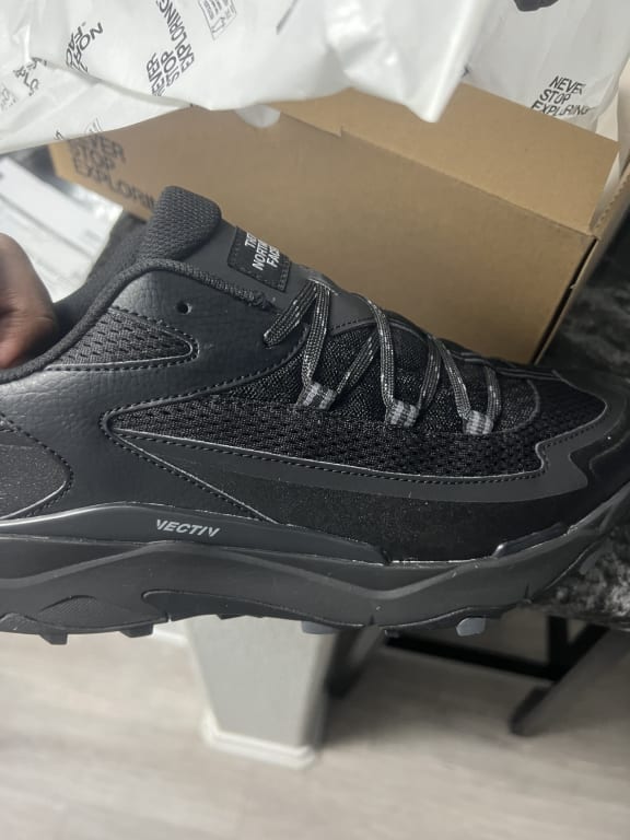 Men's VECTIV™ Taraval Shoes | The North Face
