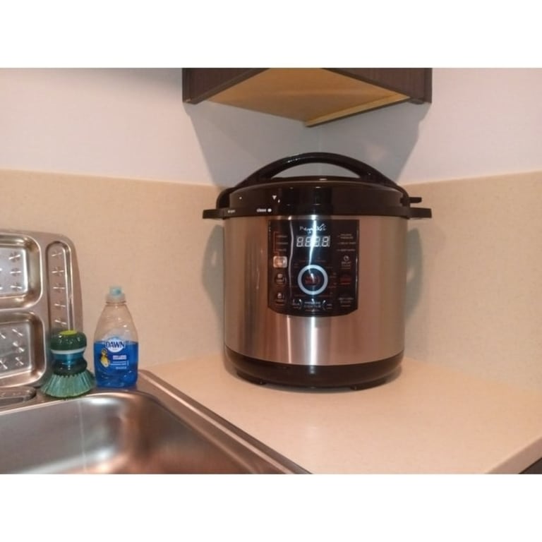 12 qt megachef pressure cooker
