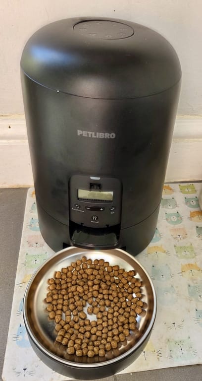 Petlibro Libro Air Pet Feeder, Black