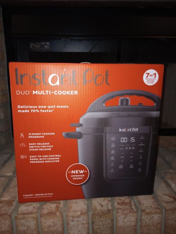 FREE SHIPPING InstantPot Duo Mini 3Qt/ 3 Litres Brand New Local Sets with 3  Pin Plug Ready Stock Instant Pot 220V-240V