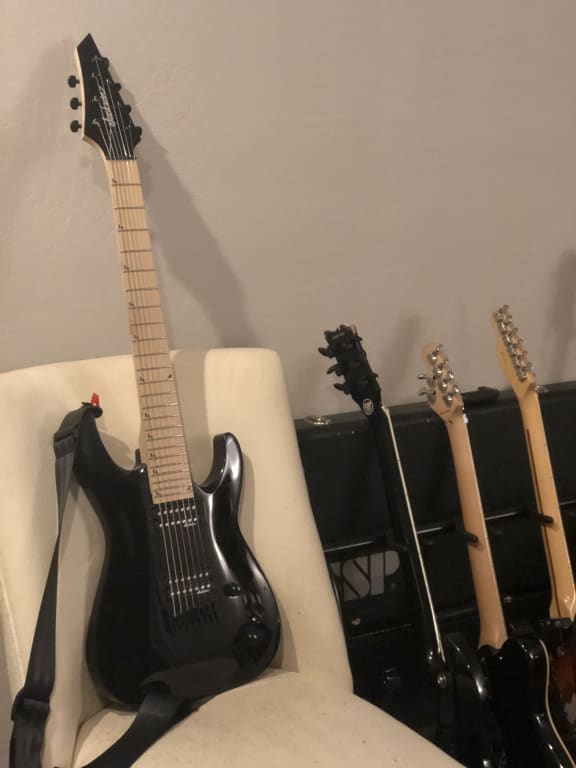 Jackson Special Edition JS22-7 DKA-M Dinky 7-String Electric