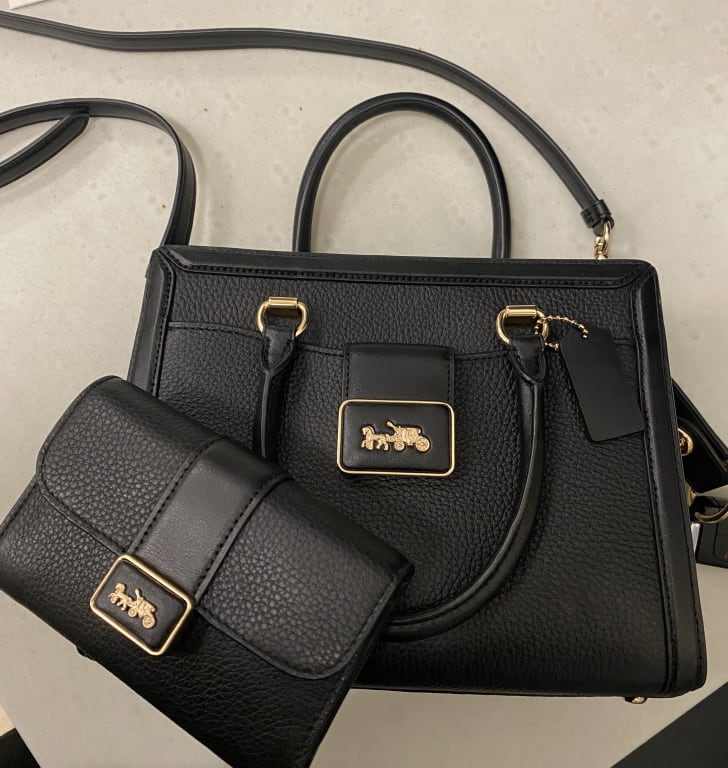 NEW ARRIVAL🆕 Coach outlet bags Mini Grace Crossbody 