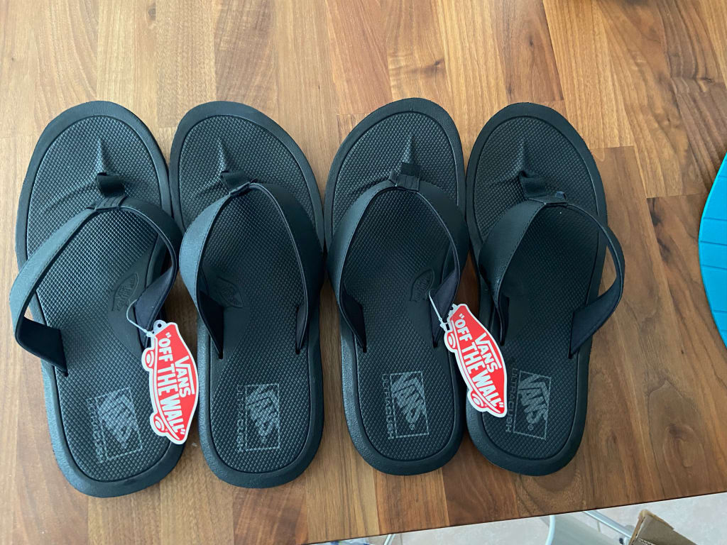 ★送料無料★VANS NEXPA SYNTHETIC ネックスパ スリッパ BLACK Vans | Nexpa Synthetic Black/Black/Pewter Sandals