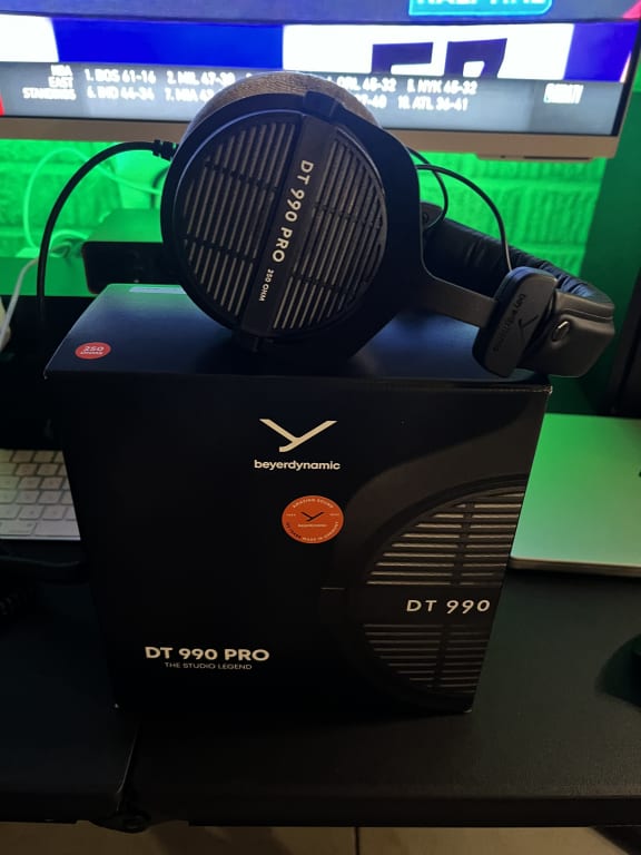 beyerdynamic DT 990 PRO Open Studio Headphones | Guitar Center beyerdynamic DT 990 PRO Open Studio Headphones | Guitar Center