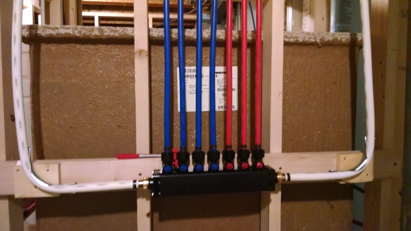 8 Port Zero Lead PollyAlloy PEX Crimp MINIBLOC 1/2 8 Port Zero Lead PollyAlloy PEX Crimp MINIBLOC 1/2