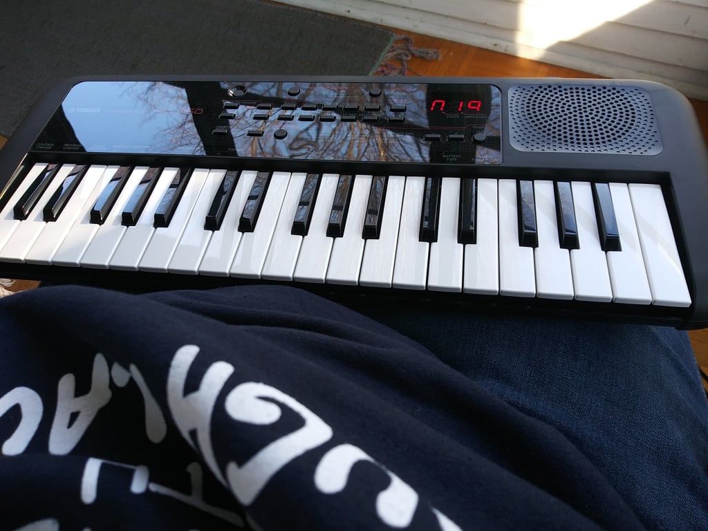 Open Box Yamaha PSS-A50 Mini-Key Keyboard | Guitar Center