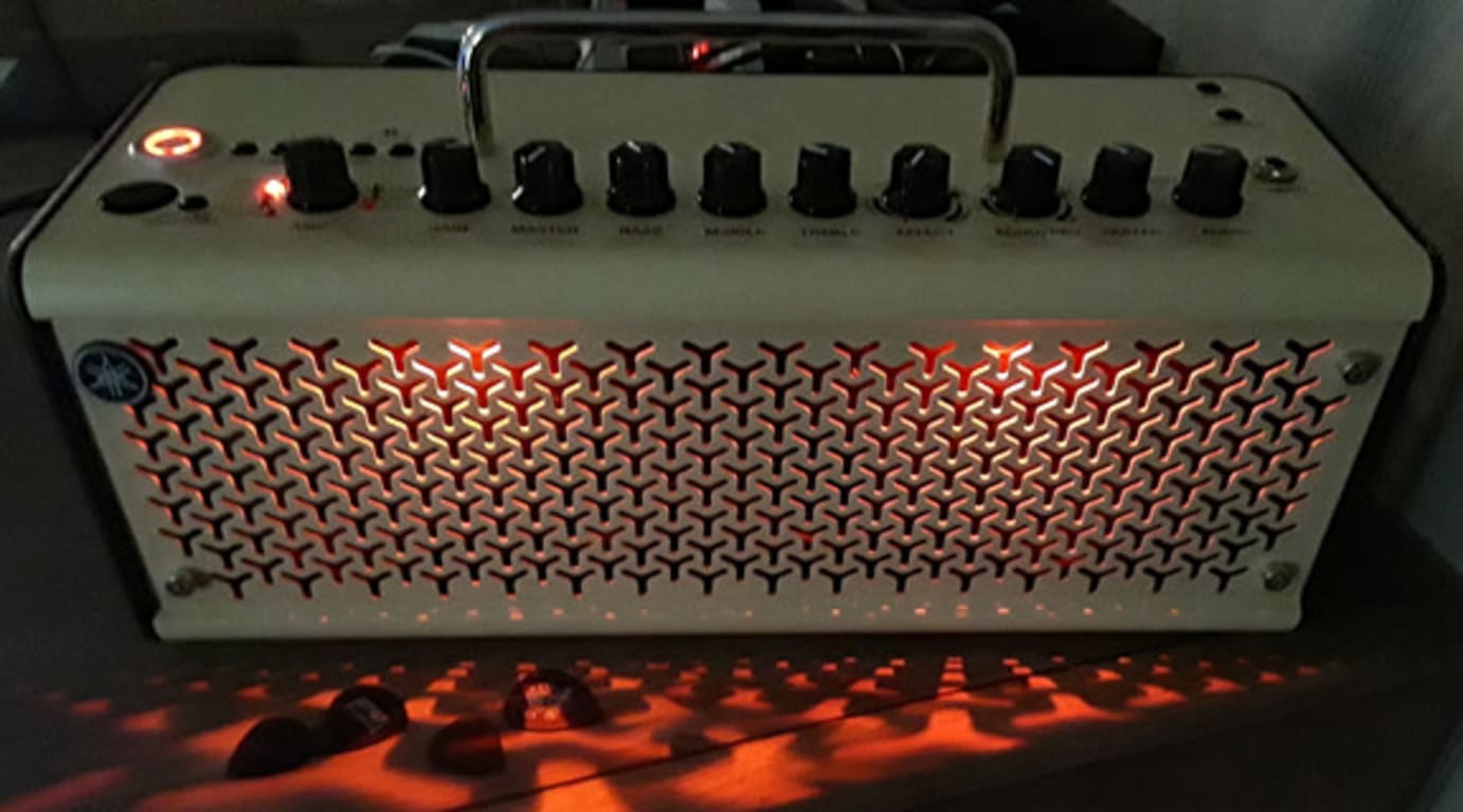 Yamaha THR10II 20W 2x3 Guitar Combo Amp Cream | Guitar Center Yamaha THR10II 20W 2x3 Guitar Combo Amp Cream | Guitar Center
