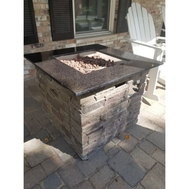 Hoonah 32inch Outdoor Square Liquid Propane Fire Pit with Lava Rocks