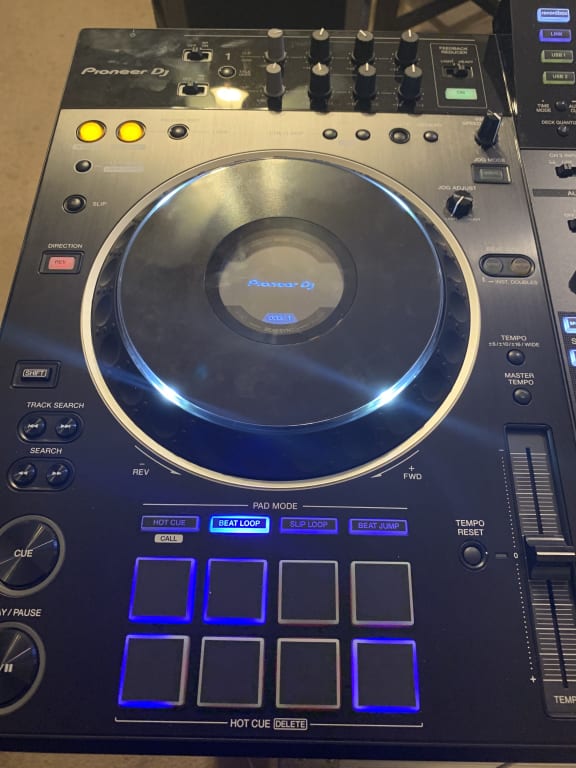 DJ コントローラー　XDJ-XZ Pioneer DJ XDJ-XZ DJコントローラー 24年製