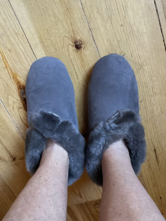 Customer Image Captioned: Comfy