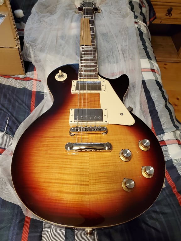 Epiphone Les Paul Standard '60s Electric Guitar Bourbon Epiphone Les Paul Standard '60s Electric Guitar Bourbon
