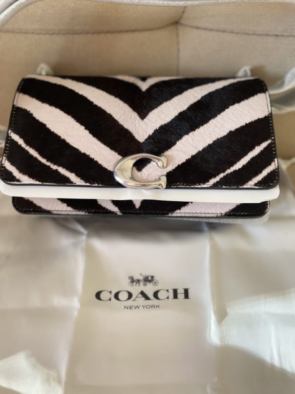 Has anyone purchased the Bandit Shoulder Bag?? : r/Coach