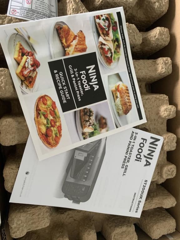 Ninja Foodi 3 in 1 Toaster, Grill & Panini Press ST200UK Unboxing