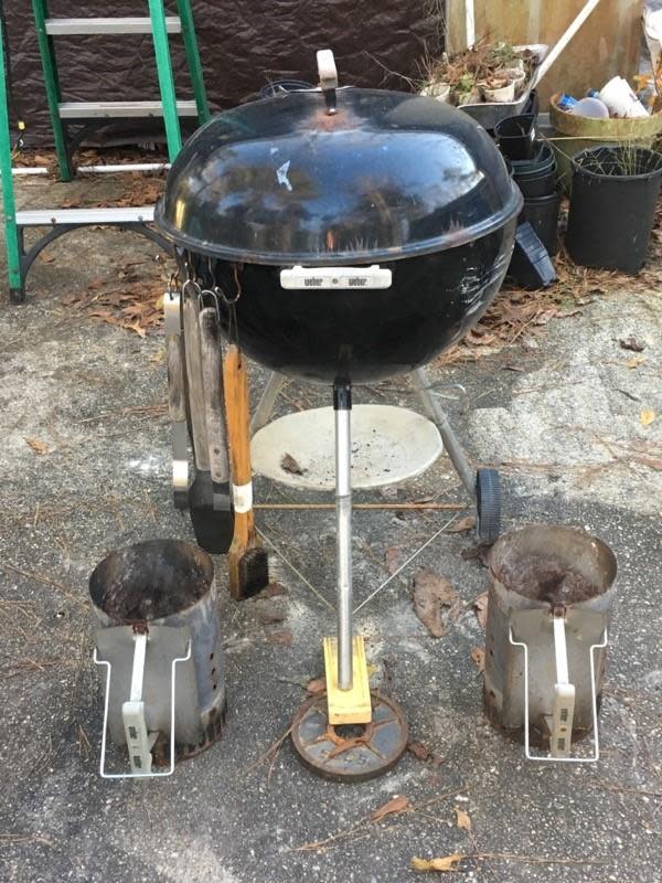 er 7403 CharBaskets Charcoal Tray Set Of 2 BBQ Guys