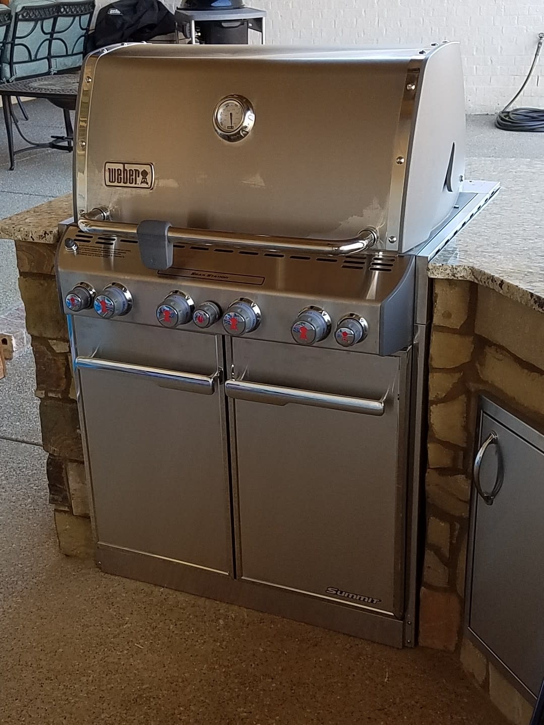 Weber Summit S460 BuiltIn Natural Gas Grill With Rotisserie & Sear