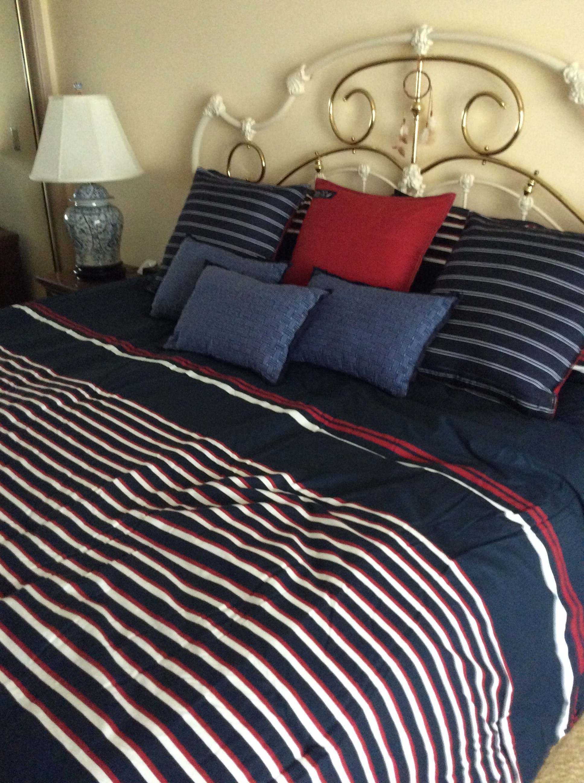 Customer carousel item 1.