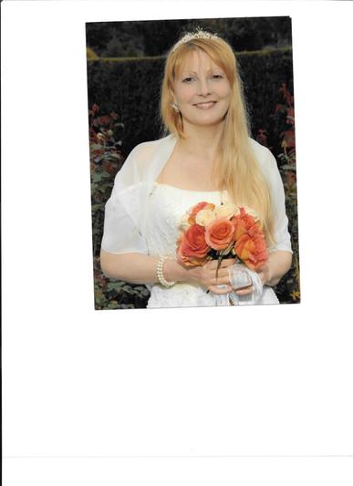 Lightens & Brightens