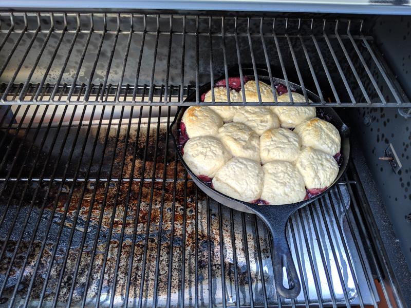 Catches all the nasty drippings you don't want to clean