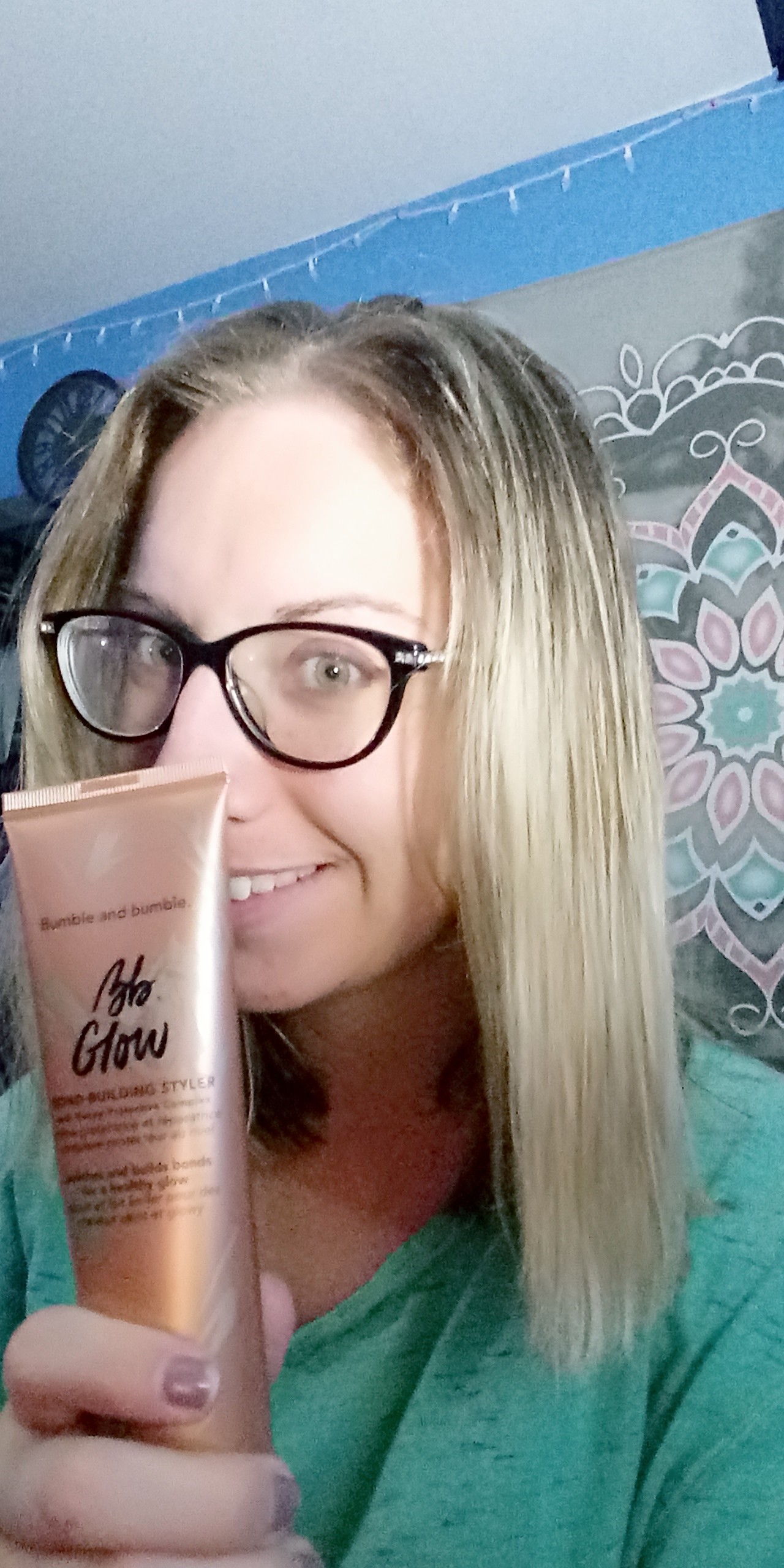 Customer carousel item 12.