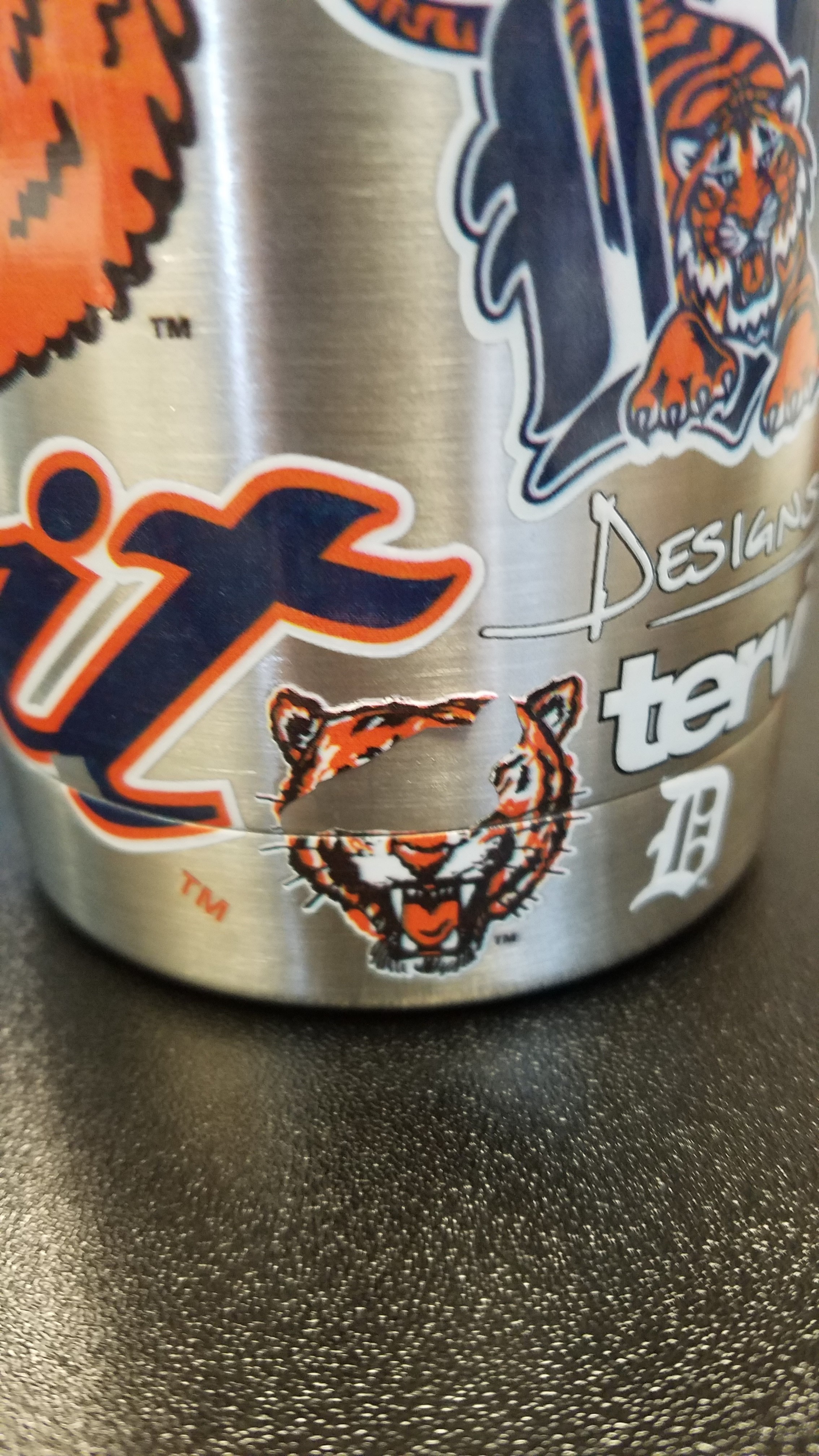 Customer carousel item 11.