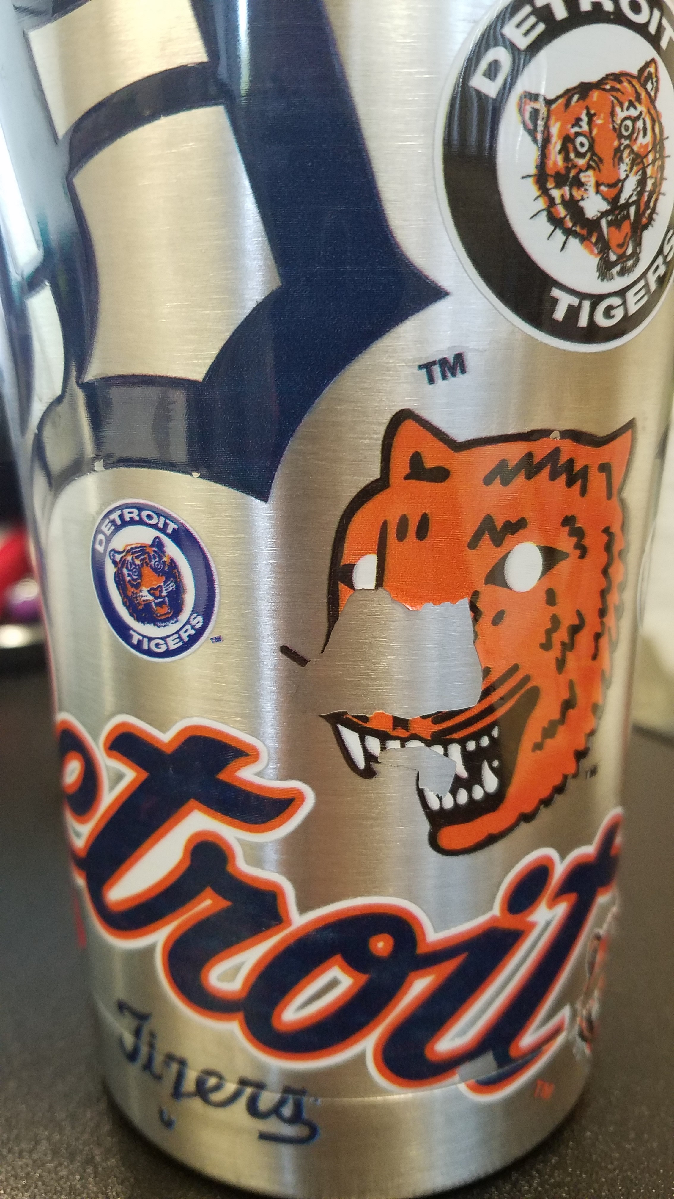 Customer carousel item 8.