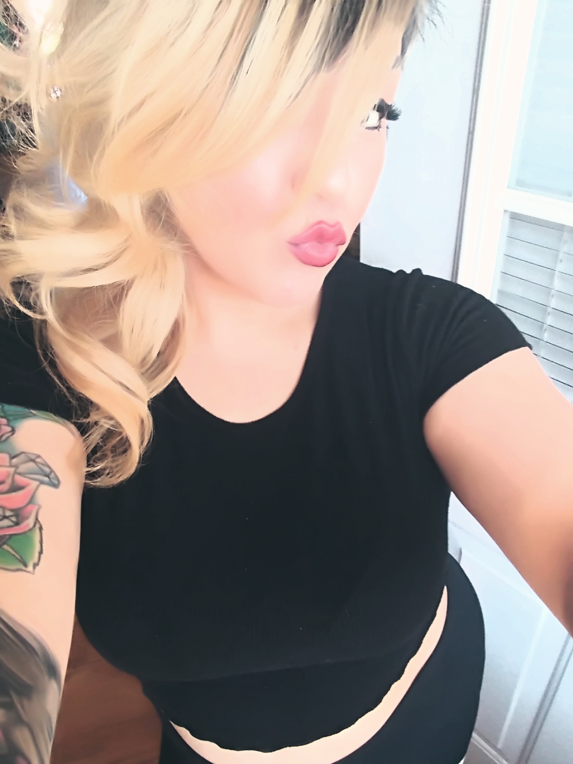 Customer carousel item 8.