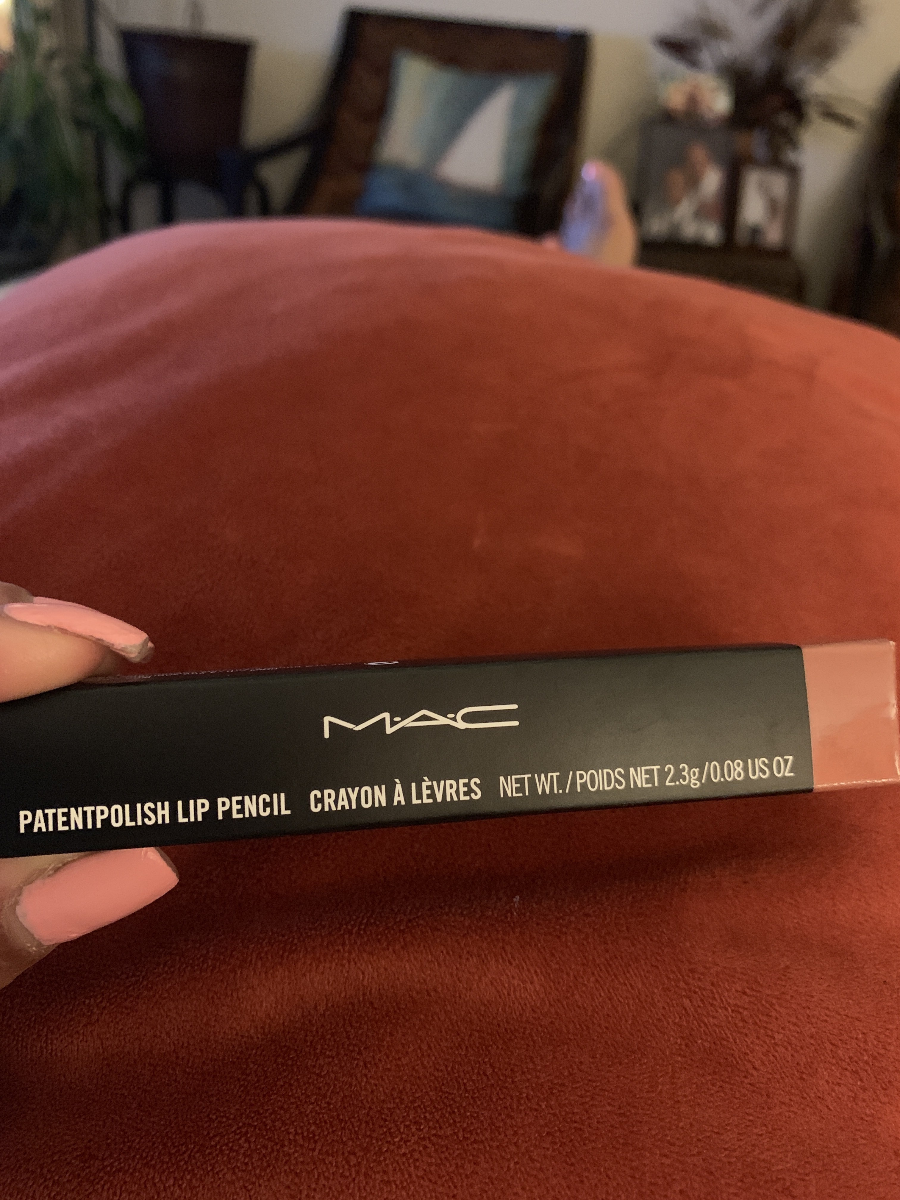 m a c patentpoli lip pencil MAC - allowing for easy application and control Mac - Lip Pencil -