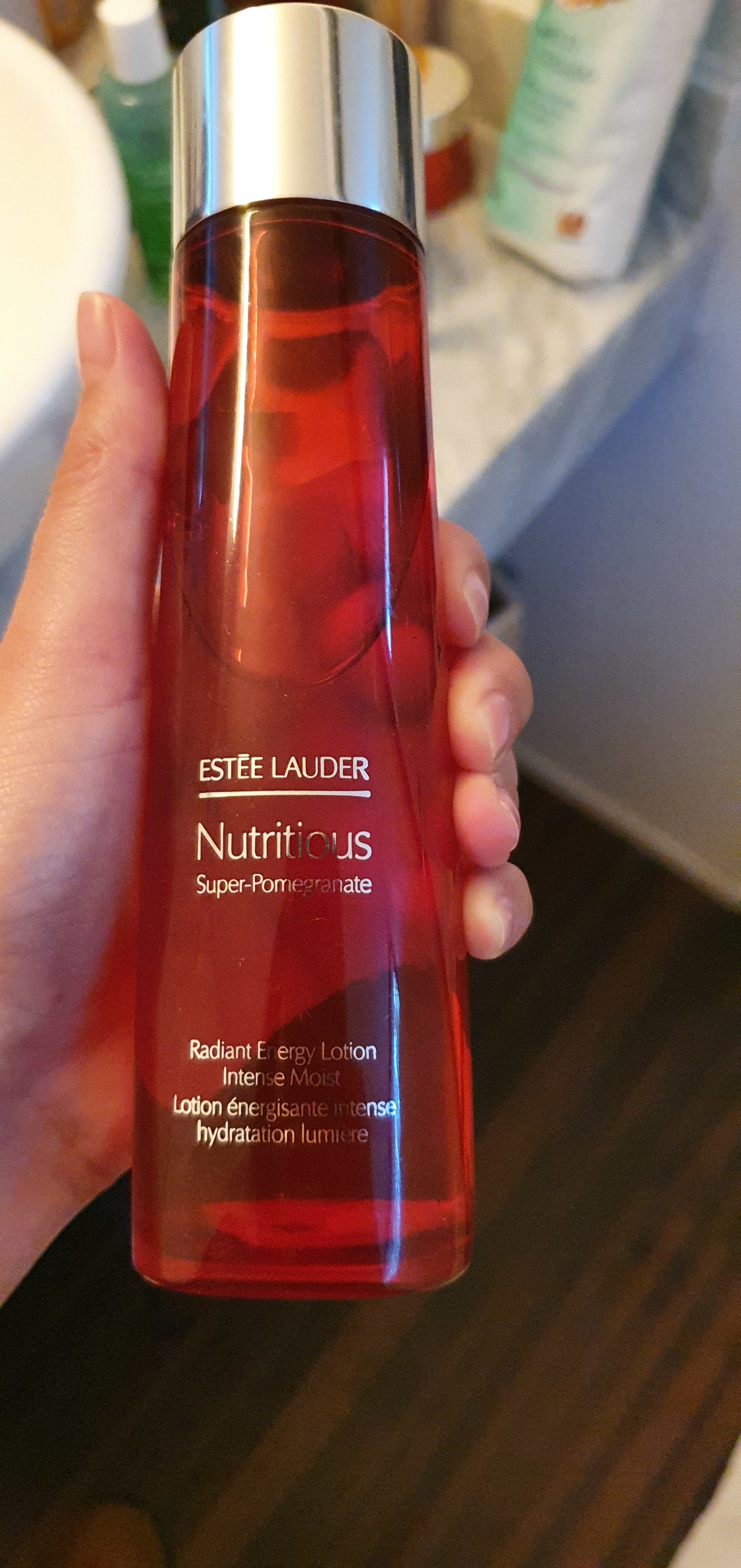 Estée Lauder Nutritious Super-Pomegranate Radiant Energy Lotion