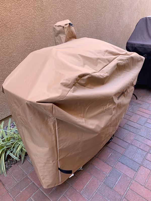 24" Grill cover with sidekick, propane tank and front shelf.