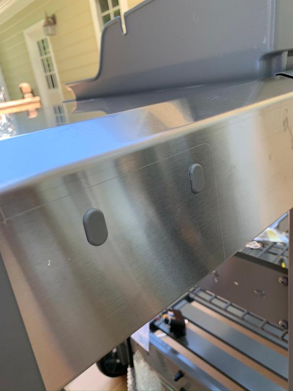 Side table scratches