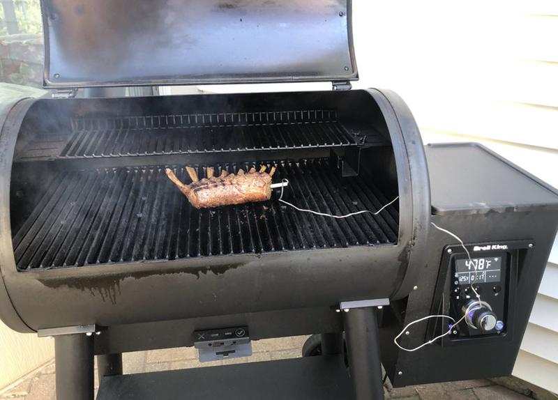 Broil King Regal 500 Wi Fi Bluetooth Controlled 32 Inch Pellet Grill 496051 BBQGuys