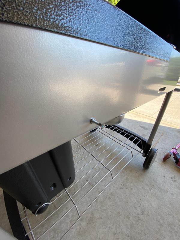 I had to improvise my own storage solution for the center section of the gourmet grill top.